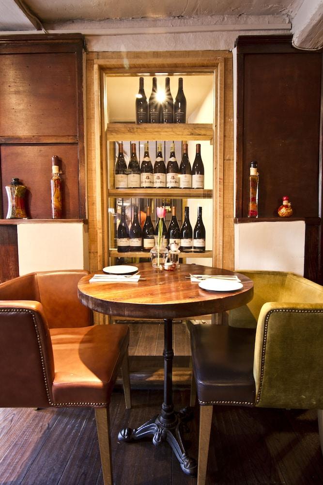 Chapter House Hotel Salisbury